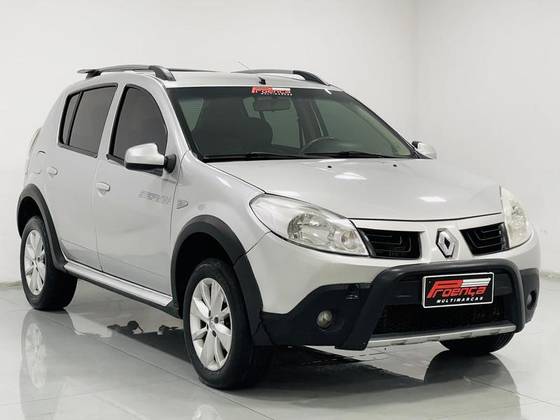 RENAULT SANDERO 1.6 STEPWAY 16V FLEX 4P AUTOMÁTICO